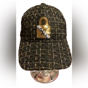 FASHION Black and Gold Tweed Cap with Sequin Patch